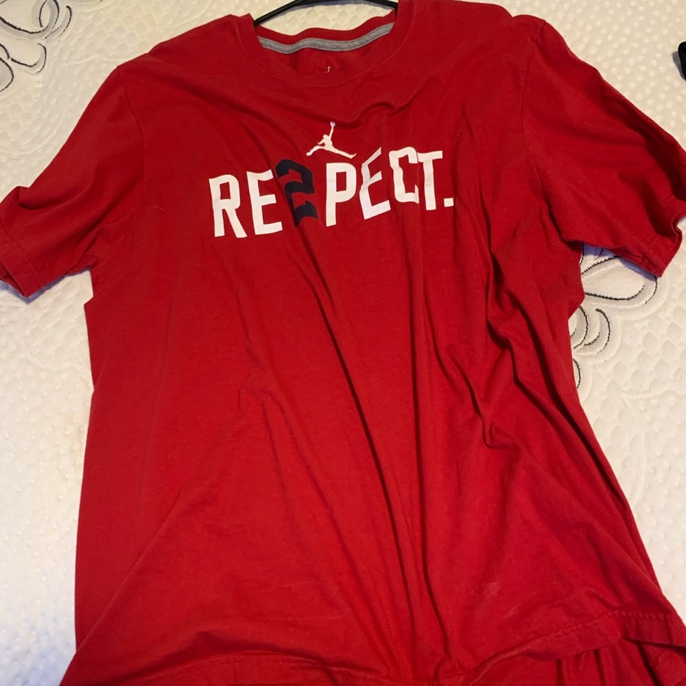 Derek Jeter x Jordan retirement Re2pect T-shirt